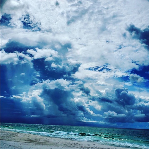 Meet your Posher, Jami - Picture 1 of 1